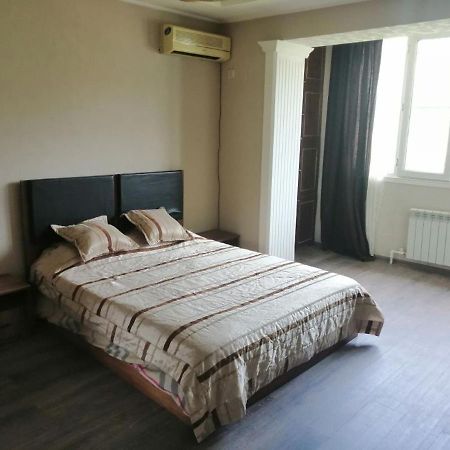 Apartment 2 Bed Room In The Center Апартамент 3-Х Комнатная В Центре Tashkent Ngoại thất bức ảnh